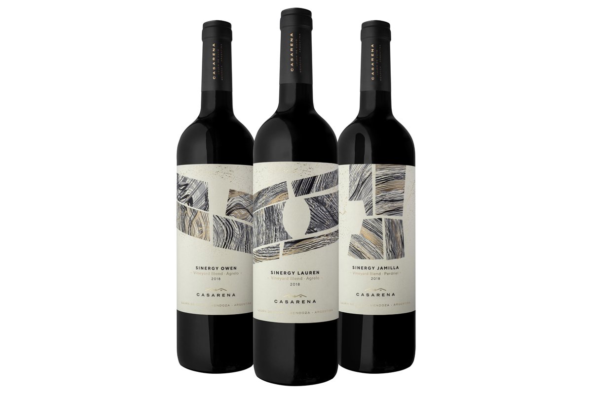 Casarena presentó Sinergy Vineyard Blend, con un original evento virtual