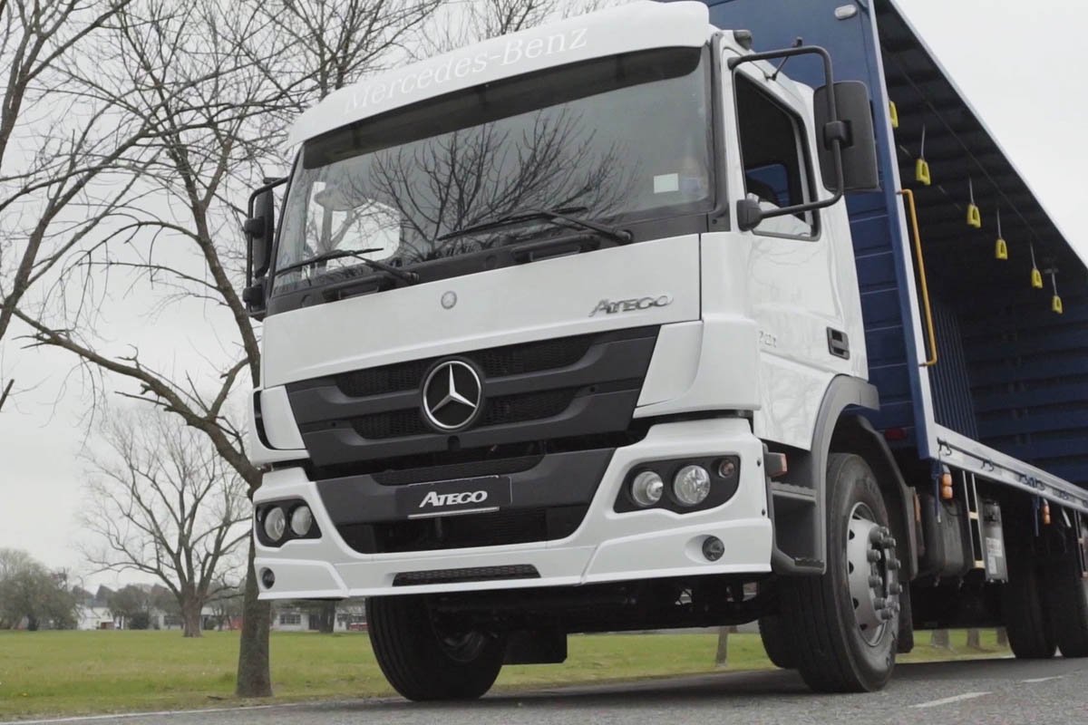 Increíble lanzamiento: nuevo Mercedes-Benz Atego 1721 automatizado