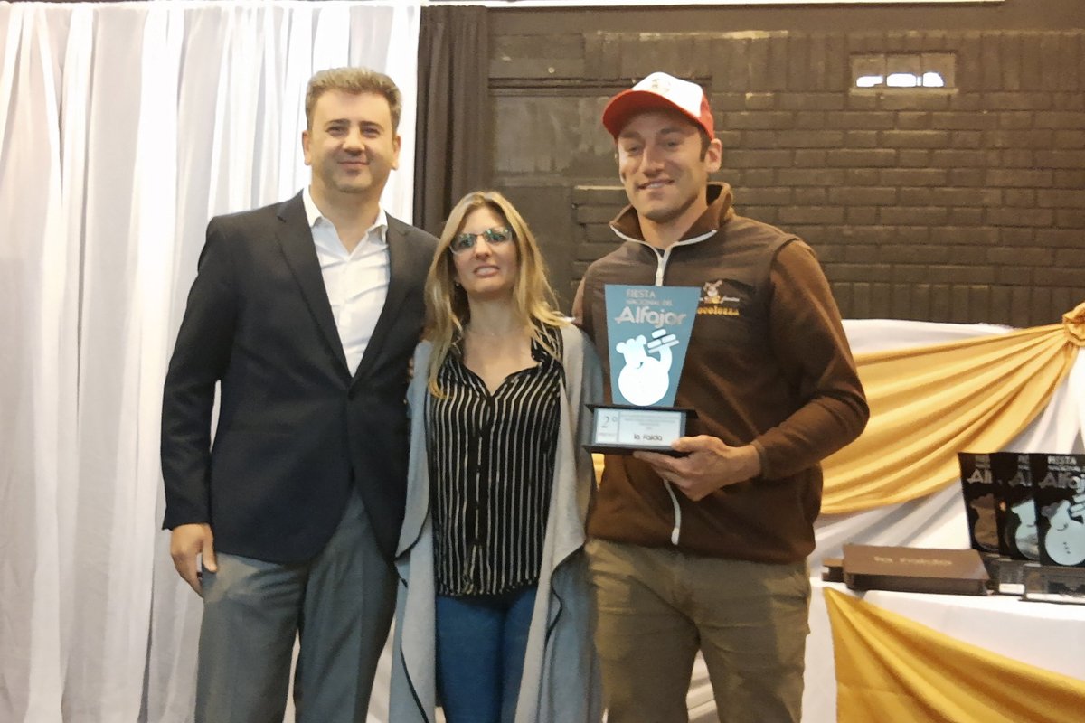 Chocolezza, ganó el premio Mejor Empresa del País 2019-2020