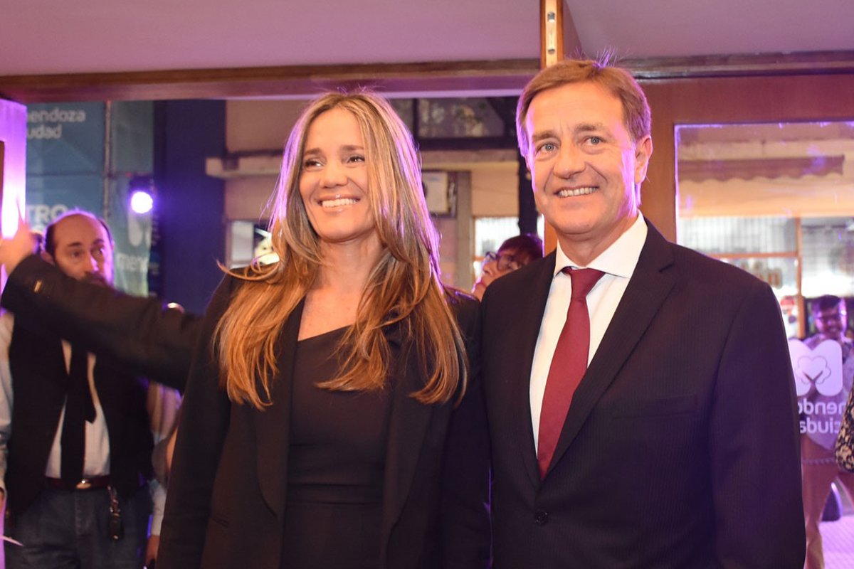 Inauguró el Nuevo Teatro Mendoza