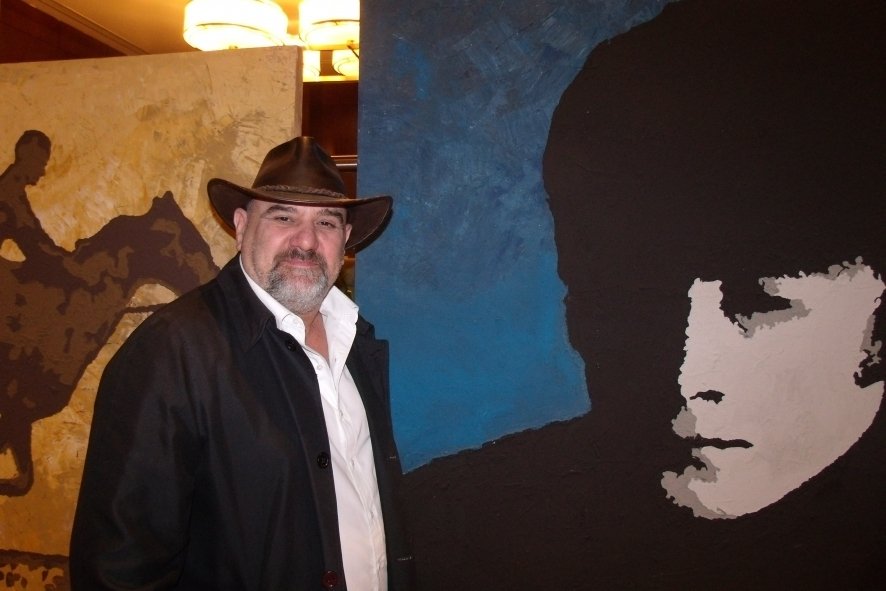 Norberto Filippo y Bodega Azul, en una nueva edición de «Art & Wine» by Sheraton