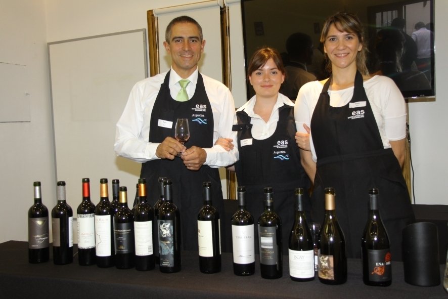EAS organizó su «Mendoza Wine Open Day» a beneficio de Entrelazados