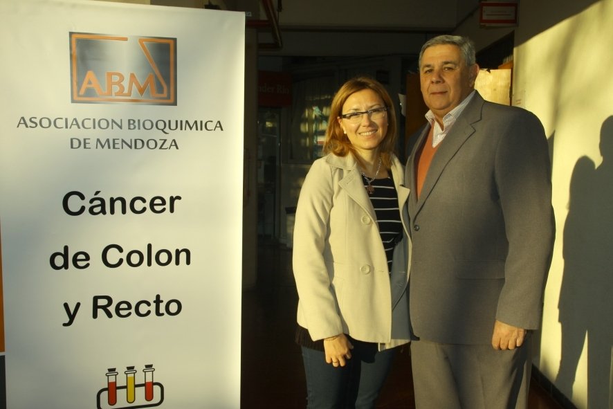Interesante encuentro médico interdisciplinario en la UMaza
