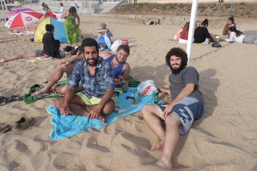 El mar de Reñaca seduce a los mendocinos en este verano