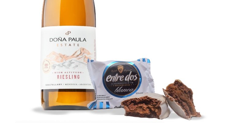 Una fusión única: Bodega Doña Paula y Alfajores Entre Dos