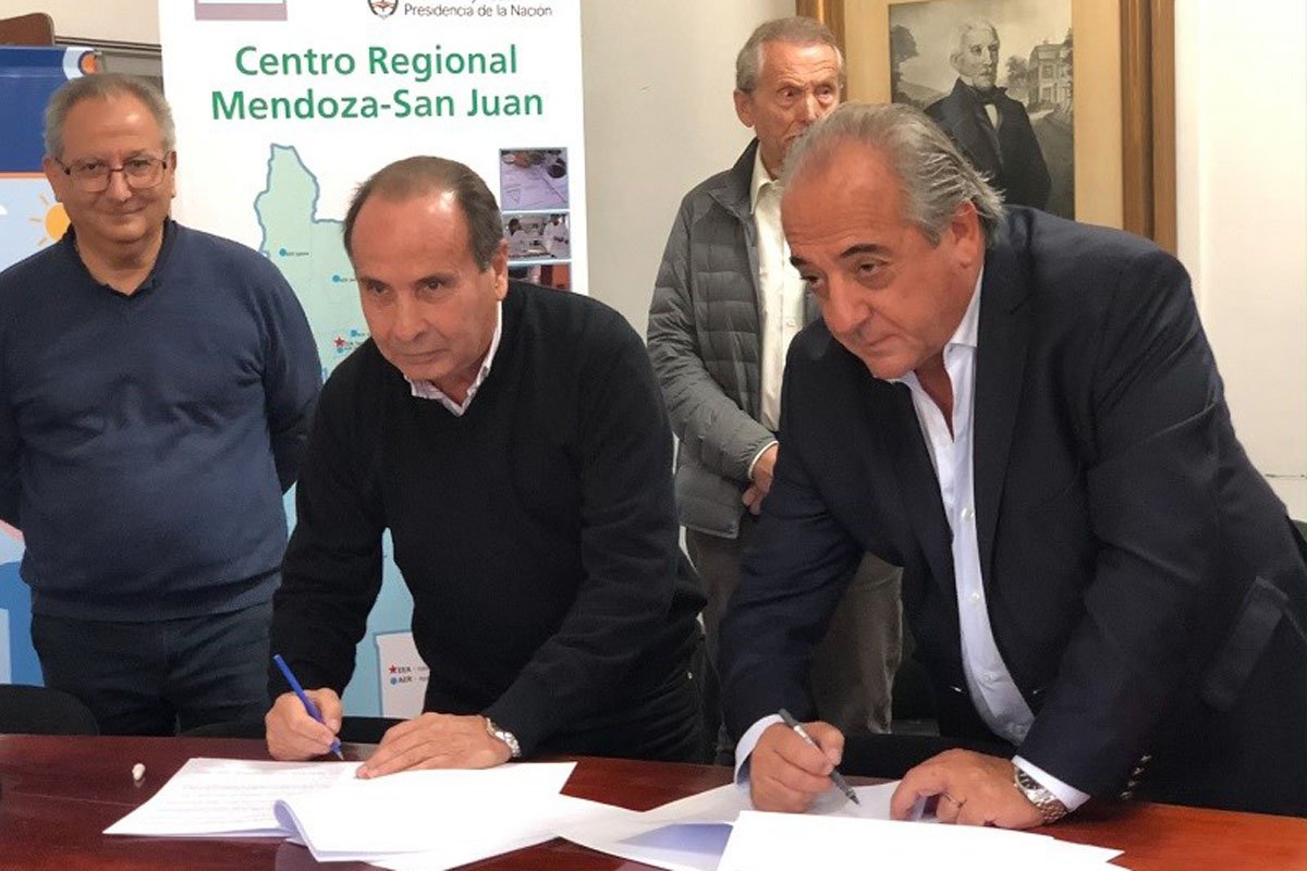 INTA y Bodegas de Argentina firman convenio para la iniciativa «Turistear la ciencia»