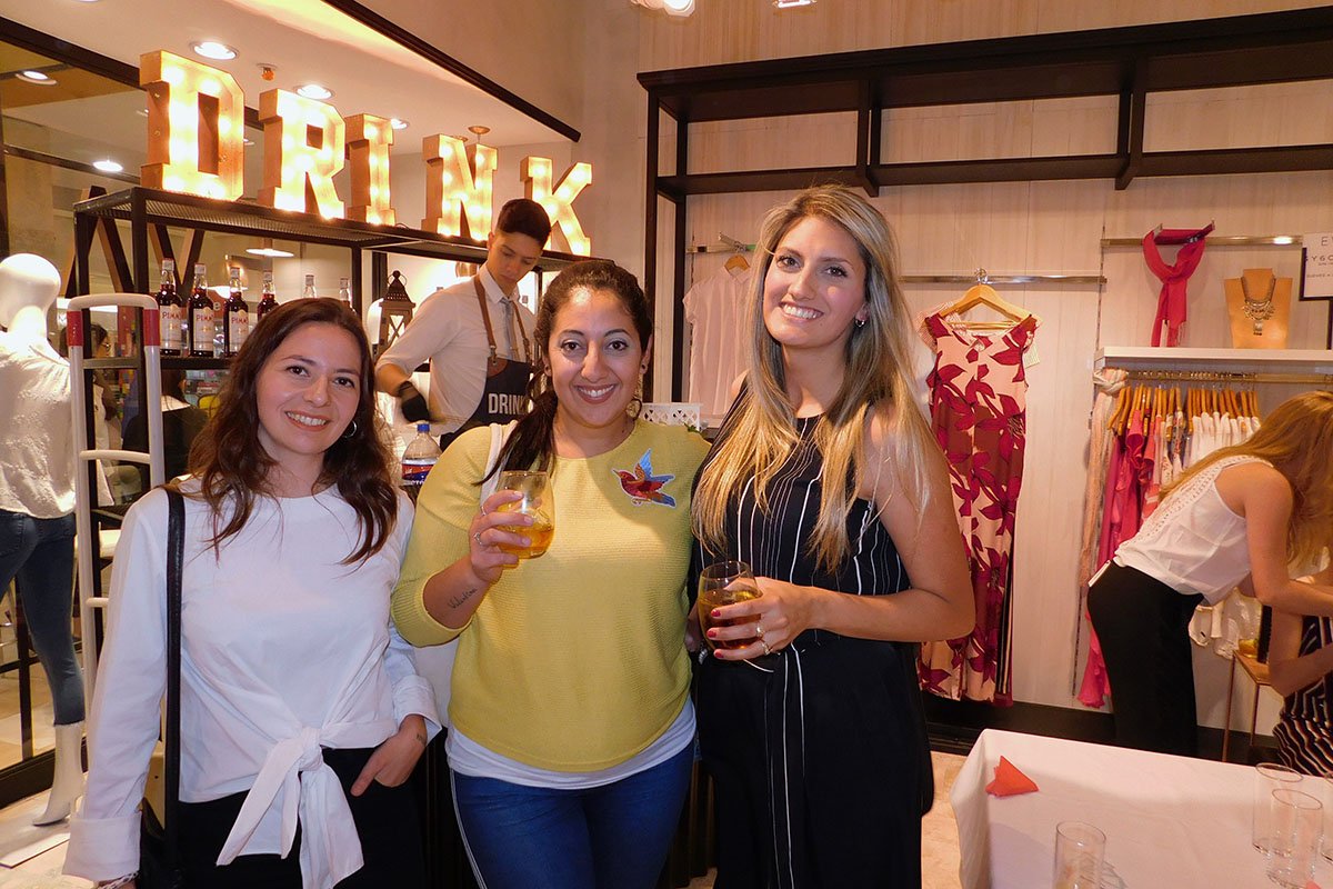 EVA Miller reinauguró en el Mendoza Plaza Shopping