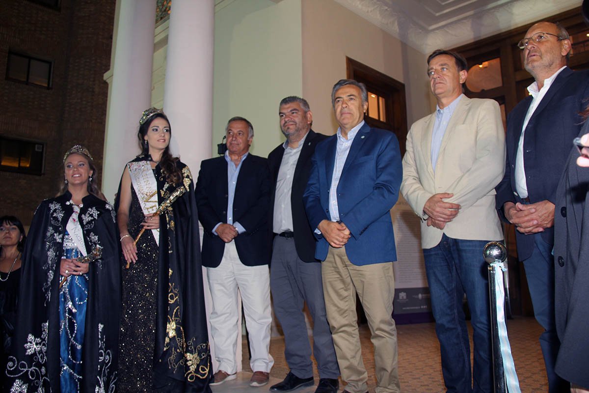 Postales de la inauguración del Museo Carlos Alonso-Mansión Stoppel