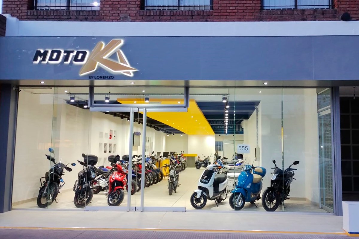 Grupo Lorenzo abrió su nuevo concesionario de Moto Ki