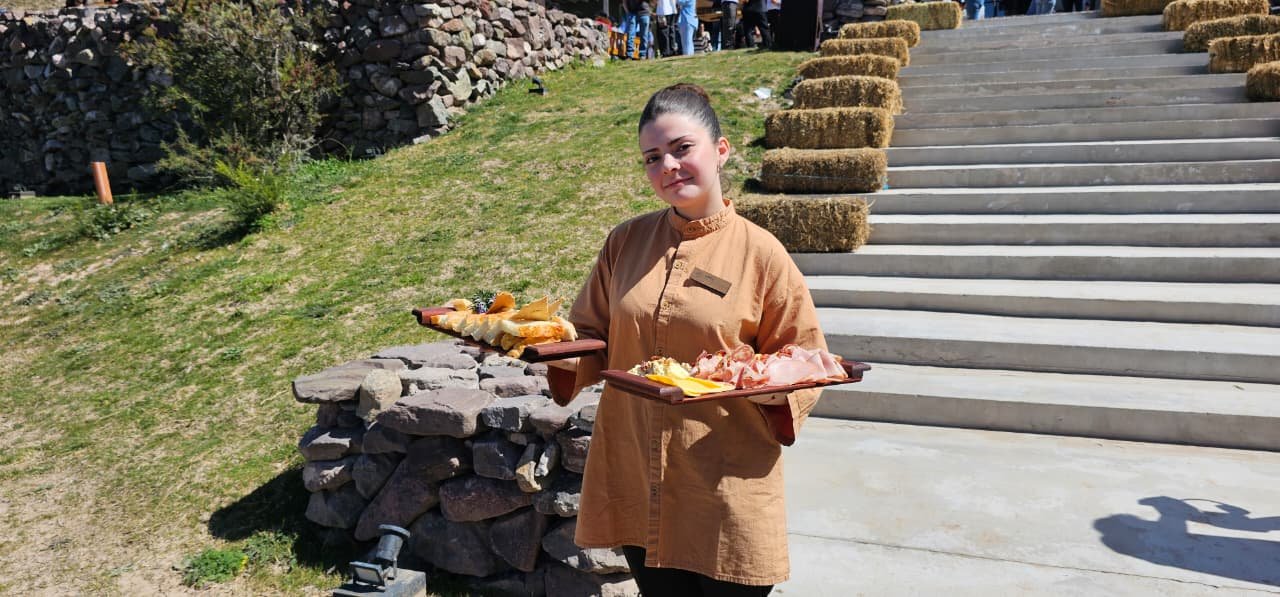 Delicias en un día luminoso en "Puesto del Indio Lodge"